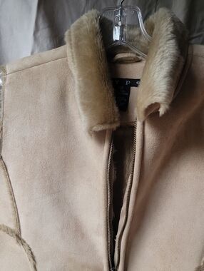 Hype Vintage Beige Faux-Shearling Zip Front Teddy Vest